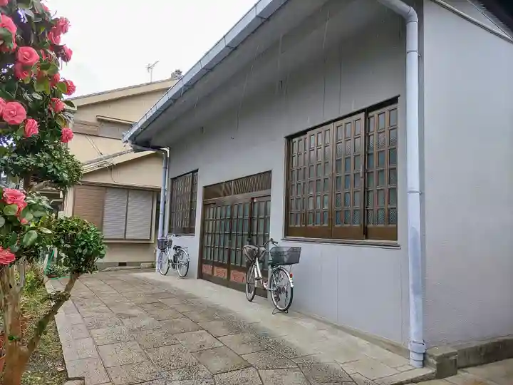 児玉寺の本殿・本堂