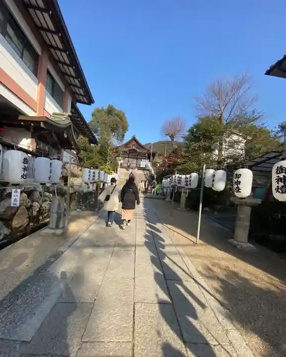 宇治神社の{uncategorized: "未分類", other: "その他", undefined: "問題あり", building: "その他建物", grave: "お墓", sacred_gate: "鳥居", guardian: "狛犬", statue: "像", buddha: "仏像", history: "歴史", nature: "自然", garden: "庭園", animal: "動物", pagoda: "塔", temizu: "手水舎", mountain_gate: "山門・神門", sanctuary: "本殿・本堂", subordinate: "末社・摂社", art: "芸術", scenery: "景色", jizo: "地蔵", ema: "絵馬", goshuin: "御朱印", omikuji: "おみくじ", items: "授与品その他", amulet: "お守り", goshuincho: "御朱印帳", eats: "食事", festival: "お祭り", votive_dance: "神楽", shichigosan: "七五三参", wedding: "結婚式", experience: "体験その他", initially: "初詣", around: "周辺", anti_infection: "感染症対策"}
