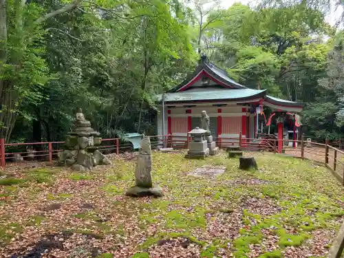 多聞院の{uncategorized: "未分類", other: "その他", undefined: "問題あり", building: "その他建物", grave: "お墓", sacred_gate: "鳥居", guardian: "狛犬", statue: "像", buddha: "仏像", history: "歴史", nature: "自然", garden: "庭園", animal: "動物", pagoda: "塔", temizu: "手水舎", mountain_gate: "山門・神門", sanctuary: "本殿・本堂", subordinate: "末社・摂社", art: "芸術", scenery: "景色", jizo: "地蔵", ema: "絵馬", goshuin: "御朱印", omikuji: "おみくじ", items: "授与品その他", amulet: "お守り", goshuincho: "御朱印帳", eats: "食事", festival: "お祭り", votive_dance: "神楽", shichigosan: "七五三参", wedding: "結婚式", experience: "体験その他", initially: "初詣", around: "周辺", anti_infection: "感染症対策"}