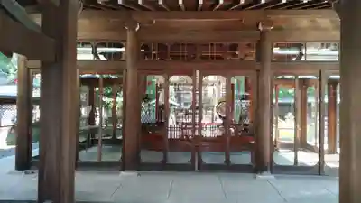 白金氷川神社の本殿・本堂