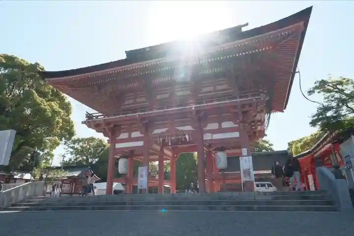 津島神社の山門・神門