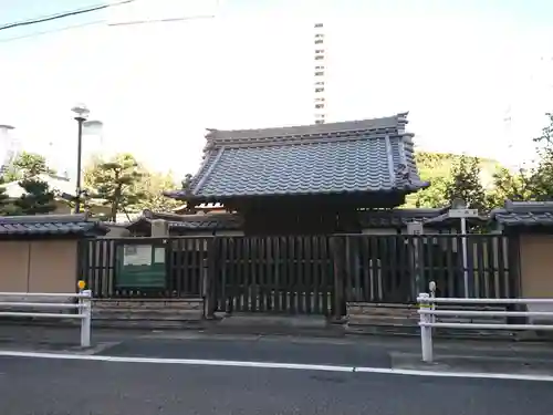 法蔵寺の山門