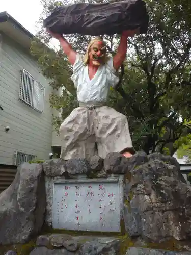 天岩戸神社の像