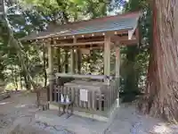耳常神社の手水舎