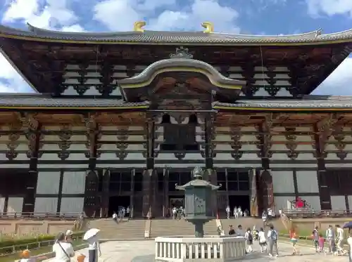 東大寺の本殿