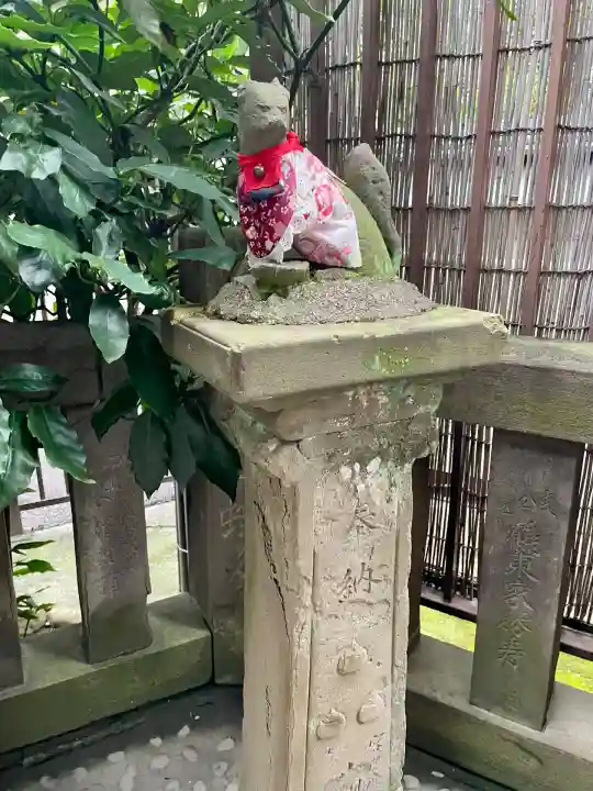 被官稲荷神社(東京都)