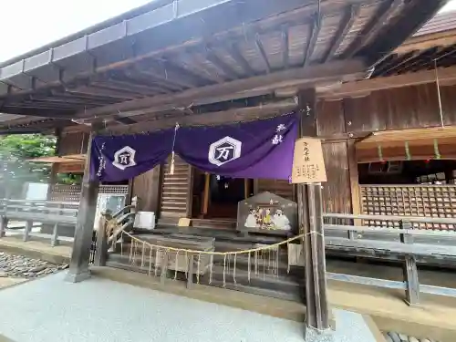 万九千社の{uncategorized: "未分類", other: "その他", undefined: "問題あり", building: "その他建物", grave: "お墓", sacred_gate: "鳥居", guardian: "狛犬", statue: "像", buddha: "仏像", history: "歴史", nature: "自然", garden: "庭園", animal: "動物", pagoda: "塔", temizu: "手水舎", mountain_gate: "山門・神門", sanctuary: "本殿・本堂", subordinate: "末社・摂社", art: "芸術", scenery: "景色", jizo: "地蔵", ema: "絵馬", goshuin: "御朱印", omikuji: "おみくじ", items: "授与品その他", amulet: "お守り", goshuincho: "御朱印帳", eats: "食事", festival: "お祭り", votive_dance: "神楽", shichigosan: "七五三参", wedding: "結婚式", experience: "体験その他", initially: "初詣", around: "周辺", anti_infection: "感染症対策"}