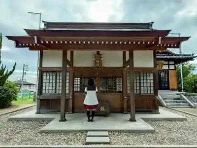 八ツ尾八幡社の本殿・本堂