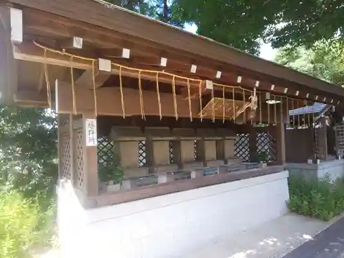 伊和志津神社の末社・摂社