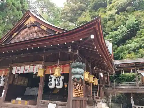 日牟禮八幡宮の本殿・本堂