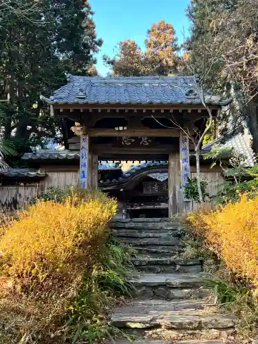 慈光寺の{uncategorized: "未分類", other: "その他", undefined: "問題あり", building: "その他建物", grave: "お墓", sacred_gate: "鳥居", guardian: "狛犬", statue: "像", buddha: "仏像", history: "歴史", nature: "自然", garden: "庭園", animal: "動物", pagoda: "塔", temizu: "手水舎", mountain_gate: "山門・神門", sanctuary: "本殿・本堂", subordinate: "末社・摂社", art: "芸術", scenery: "景色", jizo: "地蔵", ema: "絵馬", goshuin: "御朱印", omikuji: "おみくじ", items: "授与品その他", amulet: "お守り", goshuincho: "御朱印帳", eats: "食事", festival: "お祭り", votive_dance: "神楽", shichigosan: "七五三参", wedding: "結婚式", experience: "体験その他", initially: "初詣", around: "周辺", anti_infection: "感染症対策"}