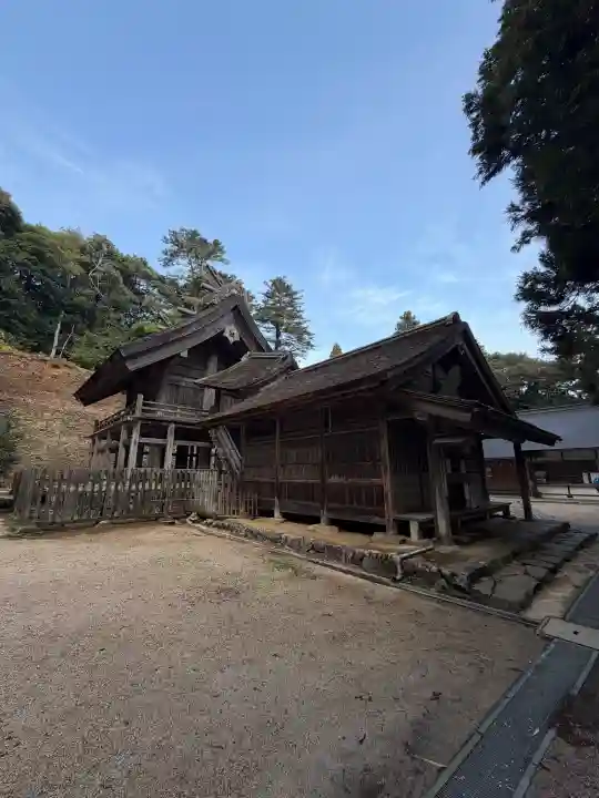 神魂神社の{uncategorized: "未分類", other: "その他", undefined: "問題あり", building: "その他建物", grave: "お墓", sacred_gate: "鳥居", guardian: "狛犬", statue: "像", buddha: "仏像", history: "歴史", nature: "自然", garden: "庭園", animal: "動物", pagoda: "塔", temizu: "手水舎", mountain_gate: "山門・神門", sanctuary: "本殿・本堂", subordinate: "末社・摂社", art: "芸術", scenery: "景色", jizo: "地蔵", ema: "絵馬", goshuin: "御朱印", omikuji: "おみくじ", items: "授与品その他", amulet: "お守り", goshuincho: "御朱印帳", eats: "食事", festival: "お祭り", votive_dance: "神楽", shichigosan: "七五三参", wedding: "結婚式", experience: "体験その他", initially: "初詣", around: "周辺", anti_infection: "感染症対策"}