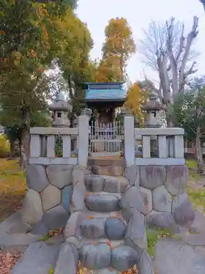 八幡社（毛受）の末社・摂社