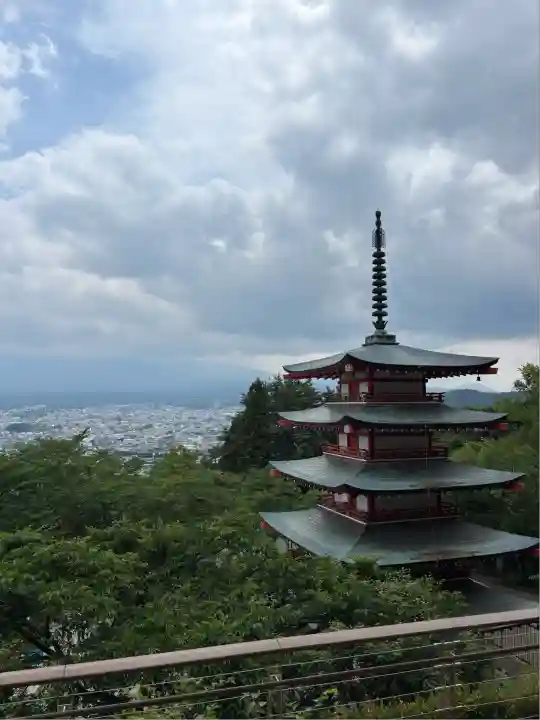 新倉富士浅間神社(山梨県)
