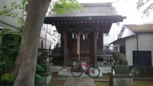 龍藏神社の本殿・本堂