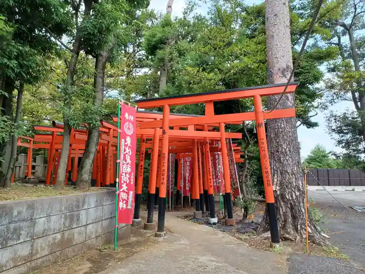 東伏見稲荷神社の鳥居