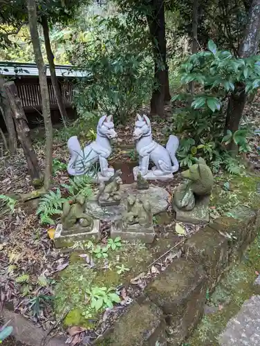 白金氷川神社の狛犬