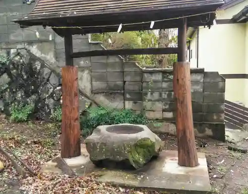 八雲神社の手水舎