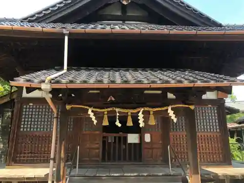 豊田白山神社の本殿