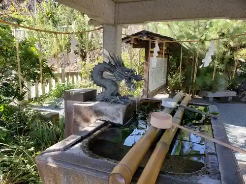 八雲神社(緑町)の手水舎