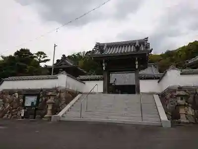 西福寺の山門