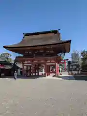 津島神社の山門