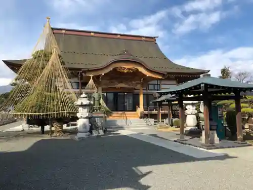 妙泉寺の本殿