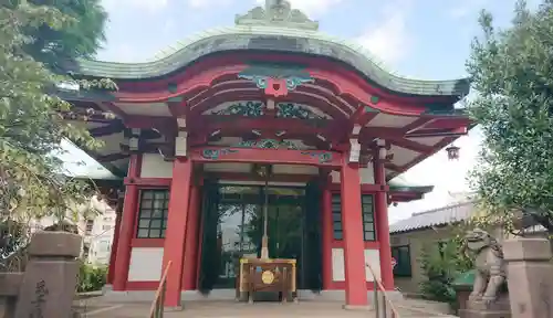 筑土八幡神社の本殿・本堂