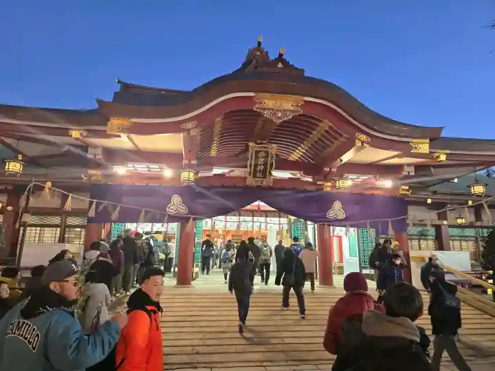 西宮神社の{uncategorized: "未分類", other: "その他", undefined: "問題あり", building: "その他建物", grave: "お墓", sacred_gate: "鳥居", guardian: "狛犬", statue: "像", buddha: "仏像", history: "歴史", nature: "自然", garden: "庭園", animal: "動物", pagoda: "塔", temizu: "手水舎", mountain_gate: "山門・神門", sanctuary: "本殿・本堂", subordinate: "末社・摂社", art: "芸術", scenery: "景色", jizo: "地蔵", ema: "絵馬", goshuin: "御朱印", omikuji: "おみくじ", items: "授与品その他", amulet: "お守り", goshuincho: "御朱印帳", eats: "食事", festival: "お祭り", votive_dance: "神楽", shichigosan: "七五三参", wedding: "結婚式", experience: "体験その他", initially: "初詣", around: "周辺", anti_infection: "感染症対策"}