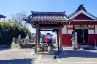 専長寺の{uncategorized: "未分類", other: "その他", undefined: "問題あり", building: "その他建物", grave: "お墓", sacred_gate: "鳥居", guardian: "狛犬", statue: "像", buddha: "仏像", history: "歴史", nature: "自然", garden: "庭園", animal: "動物", pagoda: "塔", temizu: "手水舎", mountain_gate: "山門・神門", sanctuary: "本殿・本堂", subordinate: "末社・摂社", art: "芸術", scenery: "景色", jizo: "地蔵", ema: "絵馬", goshuin: "御朱印", omikuji: "おみくじ", items: "授与品その他", amulet: "お守り", goshuincho: "御朱印帳", eats: "食事", festival: "お祭り", votive_dance: "神楽", shichigosan: "七五三参", wedding: "結婚式", experience: "体験その他", initially: "初詣", around: "周辺", anti_infection: "感染症対策"}
