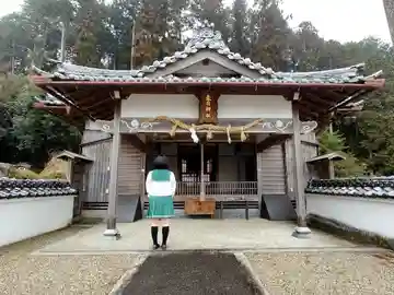 春日神社 (西田原)の本殿・本堂