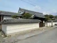 真成寺の{uncategorized: "未分類", other: "その他", undefined: "問題あり", building: "その他建物", grave: "お墓", sacred_gate: "鳥居", guardian: "狛犬", statue: "像", buddha: "仏像", history: "歴史", nature: "自然", garden: "庭園", animal: "動物", pagoda: "塔", temizu: "手水舎", mountain_gate: "山門・神門", sanctuary: "本殿・本堂", subordinate: "末社・摂社", art: "芸術", scenery: "景色", jizo: "地蔵", ema: "絵馬", goshuin: "御朱印", omikuji: "おみくじ", items: "授与品その他", amulet: "お守り", goshuincho: "御朱印帳", eats: "食事", festival: "お祭り", votive_dance: "神楽", shichigosan: "七五三参", wedding: "結婚式", experience: "体験その他", initially: "初詣", around: "周辺", anti_infection: "感染症対策"}