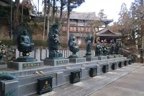 霊山寺の仏像