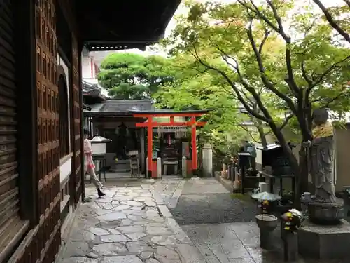 石像寺（釘抜地蔵）の建物その他