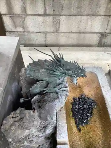 松山神社の手水舎