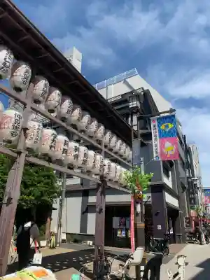 とげぬき地蔵尊 高岩寺の{uncategorized: "未分類", other: "その他", undefined: "問題あり", building: "その他建物", grave: "お墓", sacred_gate: "鳥居", guardian: "狛犬", statue: "像", buddha: "仏像", history: "歴史", nature: "自然", garden: "庭園", animal: "動物", pagoda: "塔", temizu: "手水舎", mountain_gate: "山門・神門", sanctuary: "本殿・本堂", subordinate: "末社・摂社", art: "芸術", scenery: "景色", jizo: "地蔵", ema: "絵馬", goshuin: "御朱印", omikuji: "おみくじ", items: "授与品その他", amulet: "お守り", goshuincho: "御朱印帳", eats: "食事", festival: "お祭り", votive_dance: "神楽", shichigosan: "七五三参", wedding: "結婚式", experience: "体験その他", initially: "初詣", around: "周辺", anti_infection: "感染症対策"}