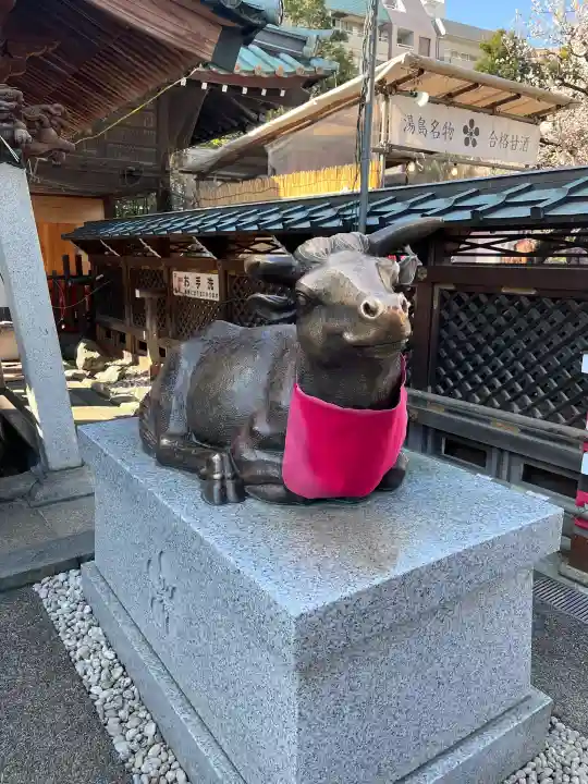 湯島天満宮の{uncategorized: "未分類", other: "その他", undefined: "問題あり", building: "その他建物", grave: "お墓", sacred_gate: "鳥居", guardian: "狛犬", statue: "像", buddha: "仏像", history: "歴史", nature: "自然", garden: "庭園", animal: "動物", pagoda: "塔", temizu: "手水舎", mountain_gate: "山門・神門", sanctuary: "本殿・本堂", subordinate: "末社・摂社", art: "芸術", scenery: "景色", jizo: "地蔵", ema: "絵馬", goshuin: "御朱印", omikuji: "おみくじ", items: "授与品その他", amulet: "お守り", goshuincho: "御朱印帳", eats: "食事", festival: "お祭り", votive_dance: "神楽", shichigosan: "七五三参", wedding: "結婚式", experience: "体験その他", initially: "初詣", around: "周辺", anti_infection: "感染症対策"}
