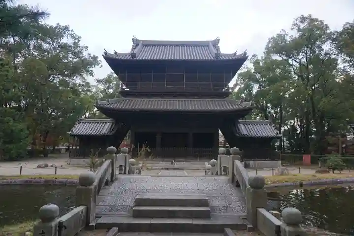 聖福寺の本殿・本堂