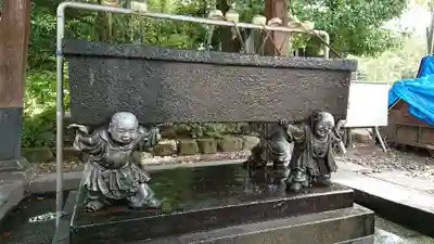 西新井大師総持寺の手水舎