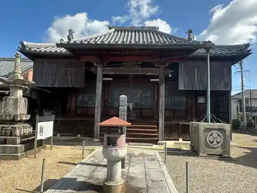 林光寺の本殿・本堂