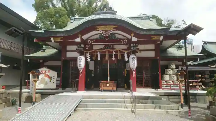 開口神社の本殿・本堂