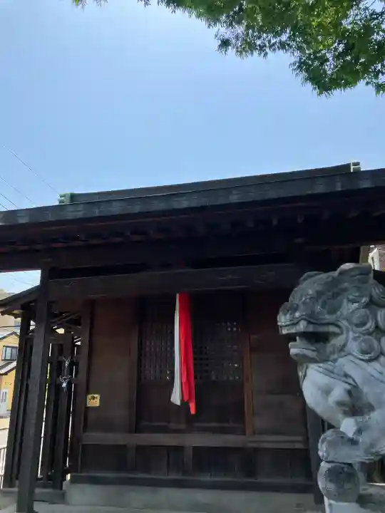 浅間神社の{uncategorized: "未分類", other: "その他", undefined: "問題あり", building: "その他建物", grave: "お墓", sacred_gate: "鳥居", guardian: "狛犬", statue: "像", buddha: "仏像", history: "歴史", nature: "自然", garden: "庭園", animal: "動物", pagoda: "塔", temizu: "手水舎", mountain_gate: "山門・神門", sanctuary: "本殿・本堂", subordinate: "末社・摂社", art: "芸術", scenery: "景色", jizo: "地蔵", ema: "絵馬", goshuin: "御朱印", omikuji: "おみくじ", items: "授与品その他", amulet: "お守り", goshuincho: "御朱印帳", eats: "食事", festival: "お祭り", votive_dance: "神楽", shichigosan: "七五三参", wedding: "結婚式", experience: "体験その他", initially: "初詣", around: "周辺", anti_infection: "感染症対策"}
