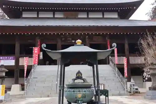 高蔵寺の本殿・本堂