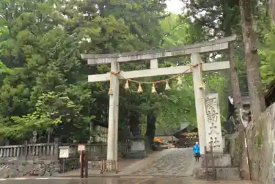 諏訪大社下社春宮(長野県)