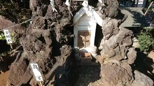 鳩森八幡神社の末社