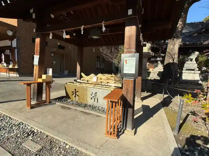 若宮八幡社の{uncategorized: "未分類", other: "その他", undefined: "問題あり", building: "その他建物", grave: "お墓", sacred_gate: "鳥居", guardian: "狛犬", statue: "像", buddha: "仏像", history: "歴史", nature: "自然", garden: "庭園", animal: "動物", pagoda: "塔", temizu: "手水舎", mountain_gate: "山門・神門", sanctuary: "本殿・本堂", subordinate: "末社・摂社", art: "芸術", scenery: "景色", jizo: "地蔵", ema: "絵馬", goshuin: "御朱印", omikuji: "おみくじ", items: "授与品その他", amulet: "お守り", goshuincho: "御朱印帳", eats: "食事", festival: "お祭り", votive_dance: "神楽", shichigosan: "七五三参", wedding: "結婚式", experience: "体験その他", initially: "初詣", around: "周辺", anti_infection: "感染症対策"}