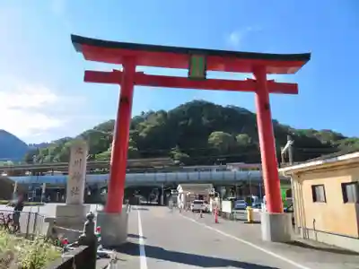 高尾山麓氷川神社の鳥居