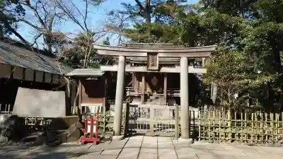 越ヶ谷久伊豆神社の末社・摂社