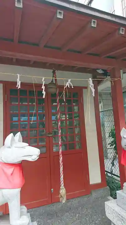 改代稲荷神社の本殿・本堂