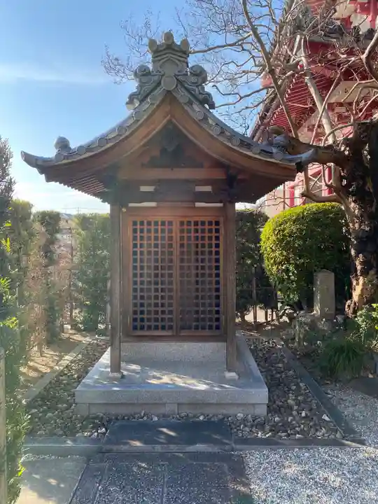 味鏡山 護國院の末社・摂社